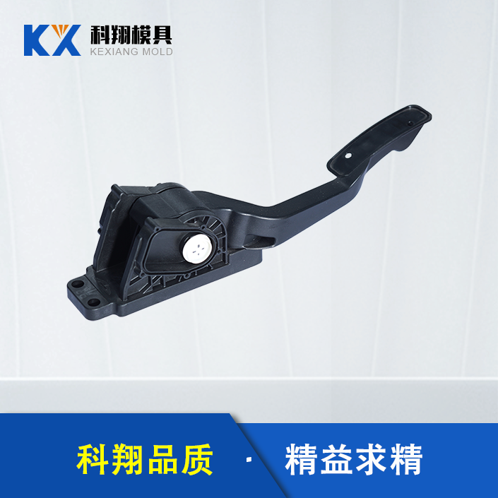 塑膠模具是什么？塑膠模具對(duì)比塑料模具有什么區(qū)別？